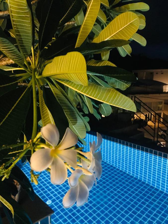 Twin Villas Seaview Kata Екстер'єр фото