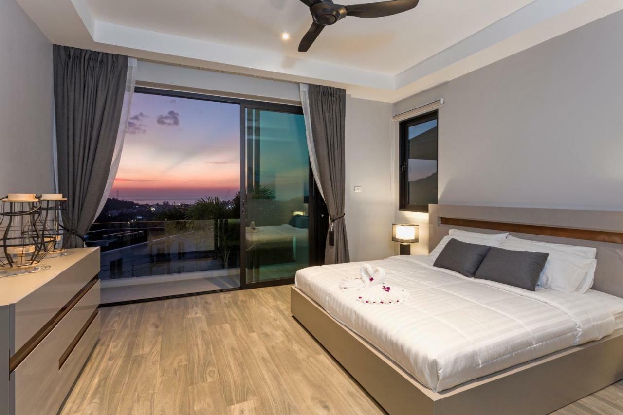 Twin Villas Seaview Kata Екстер'єр фото