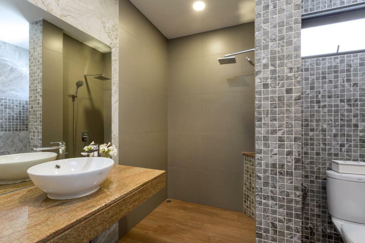 Twin Villas Seaview Kata Екстер'єр фото
